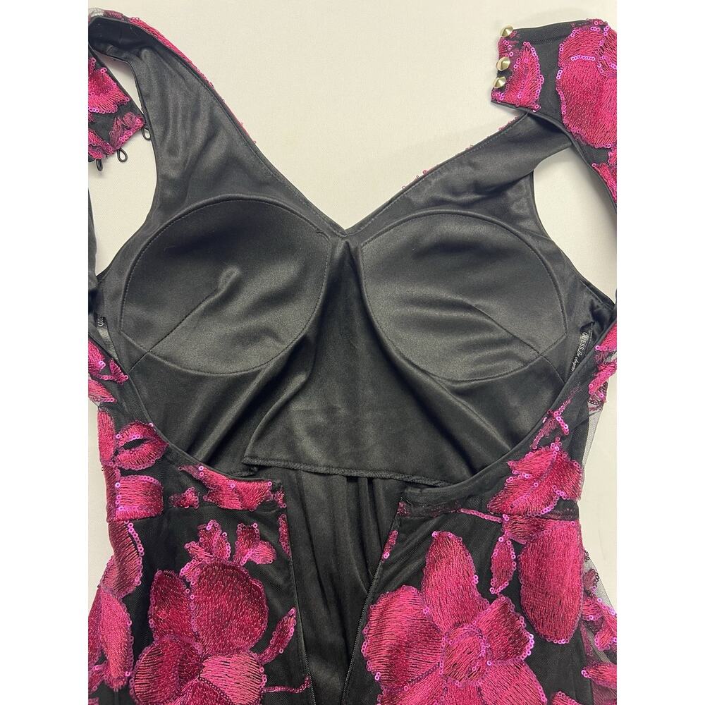 Guess Mini Dress Size 4 Fuschia Floral Sequins Embroidered Open Back Club Party - Picture 9 of 10